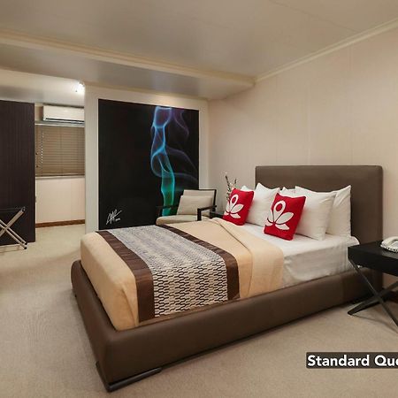 Zen Premium Magallanes Makati Makati City Exteriör bild